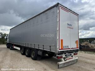 Carrosserie à parois latérales souples coulissantes (PLSC) Kässbohrer Non spécifié