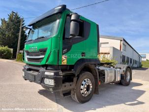 Pour semi-remorque Iveco Stralis