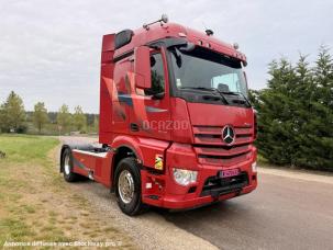 Pour semi-remorque Mercedes Actros