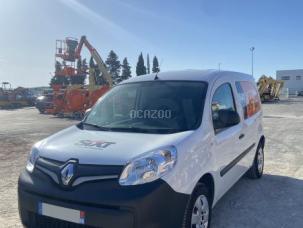 Fourgon avec parois et toit rigide Renault Kangoo