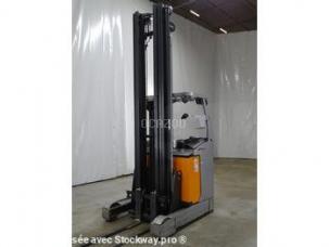 Chariot gros tonnage à fourches Still