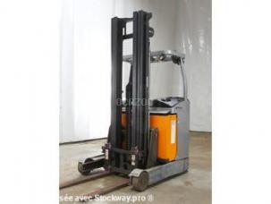 Chariot gros tonnage à fourches Still