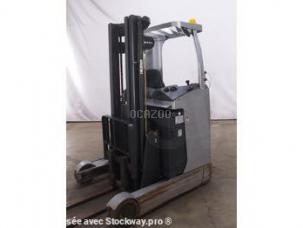 Chariot gros tonnage à fourches Still