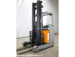 Chariot gros tonnage à fourches Still