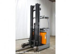 Chariot gros tonnage à fourches Still