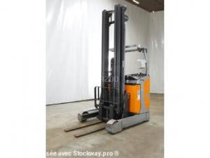 Chariot gros tonnage à fourches Still