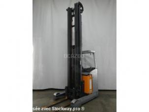 Chariot gros tonnage à fourches Still