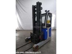 Chariot gros tonnage à fourches Still