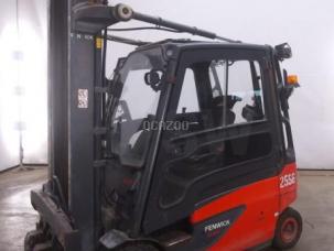  Linde E25 