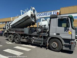 Voirie Mercedes Actros