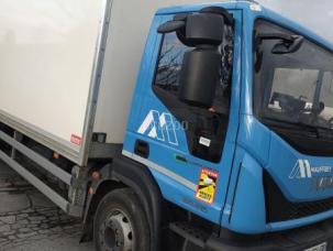 Fourgon avec parois et toit rigide Iveco Eurocargo