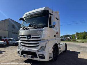 Pour semi-remorque Mercedes Actros