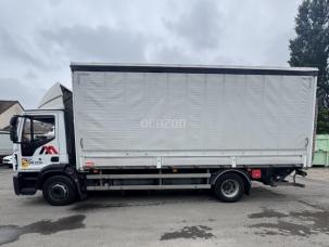 Fourgon avec parois et toit rigide Iveco Eurocargo