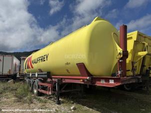 Citerne à produits pulvérulents ou granulaires Spitzer Non spécifié