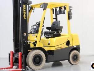  Hyster H2.5XT