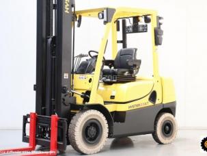  Hyster H2.5XT