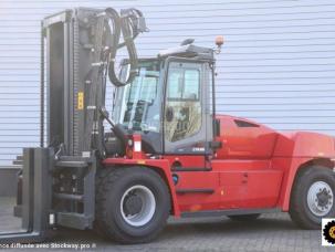 Chariot gros tonnage à fourches Kalmar DCG160-12 triplex