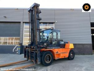 Chariot gros tonnage à fourches Doosan D160S