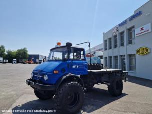 Plateau Mercedes Unimog