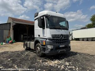 Pour semi-remorque Mercedes Arocs