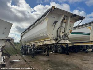 Benne basculante de chantier et de TP Fruehauf Non spécifié
