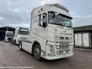 Pour semi-remorque Volvo FH