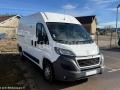 Fourgon avec parois et toit rigide Peugeot Boxer
