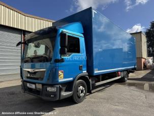 Fourgon avec parois et toit rigide MAN TGL