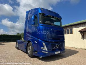 Pour semi-remorque Volvo FH