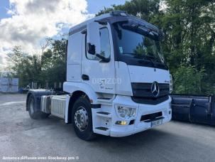 Pour semi-remorque Mercedes Actros