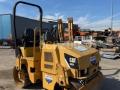 Compacteur tandem Caterpillar CB24