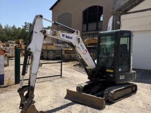 Mini-pelle Bobcat E32