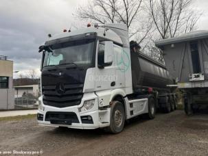 Pour semi-remorque Mercedes Actros