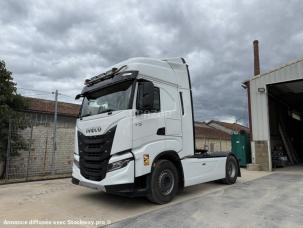 Pour semi-remorque Iveco S-WAY