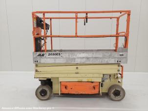 Nacelle automotrice JLG 2030ES