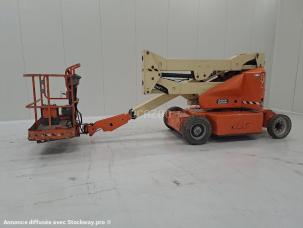 Nacelle automotrice JLG E400AN