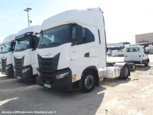 Pour semi-remorque Iveco S-WAY