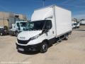 Fourgon avec parois et toit rigide Iveco Daily