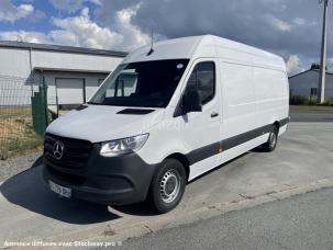 Fourgon avec parois et toit rigide Mercedes Sprinter