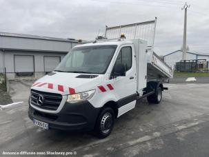 Benne basculante de chantier et de TP Mercedes Sprinter