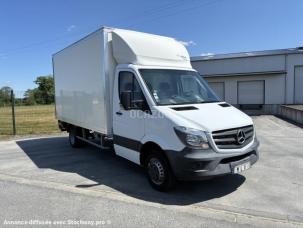 Fourgon avec parois et toit rigide Mercedes Sprinter