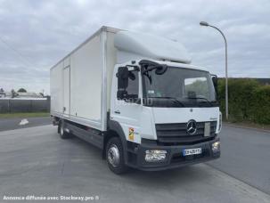 Fourgon avec parois et toit rigide Mercedes Atego
