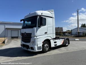 Pour semi-remorque Mercedes Actros