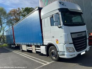 Carrosserie à parois latérales souples coulissantes (PLSC) DAF XF105