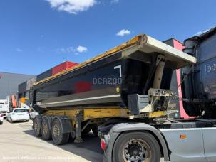 Benne basculante de chantier et de TP Schmitz Cargobull benne TP 3essieux