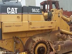  Caterpillar diverses pièces détachées  963C