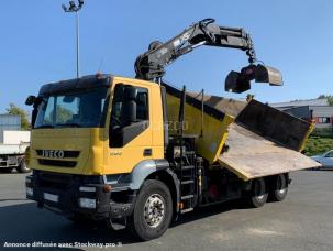 Benne basculante de chantier et de TP Iveco Trakker