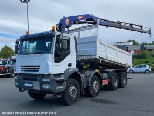 Benne basculante de chantier et de TP Iveco Trakker