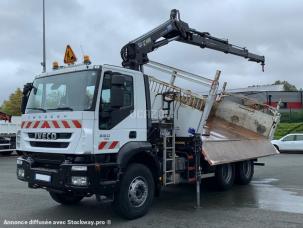 Benne basculante de chantier et de TP Iveco Trakker