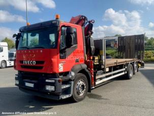 Porte-engins Iveco Stralis